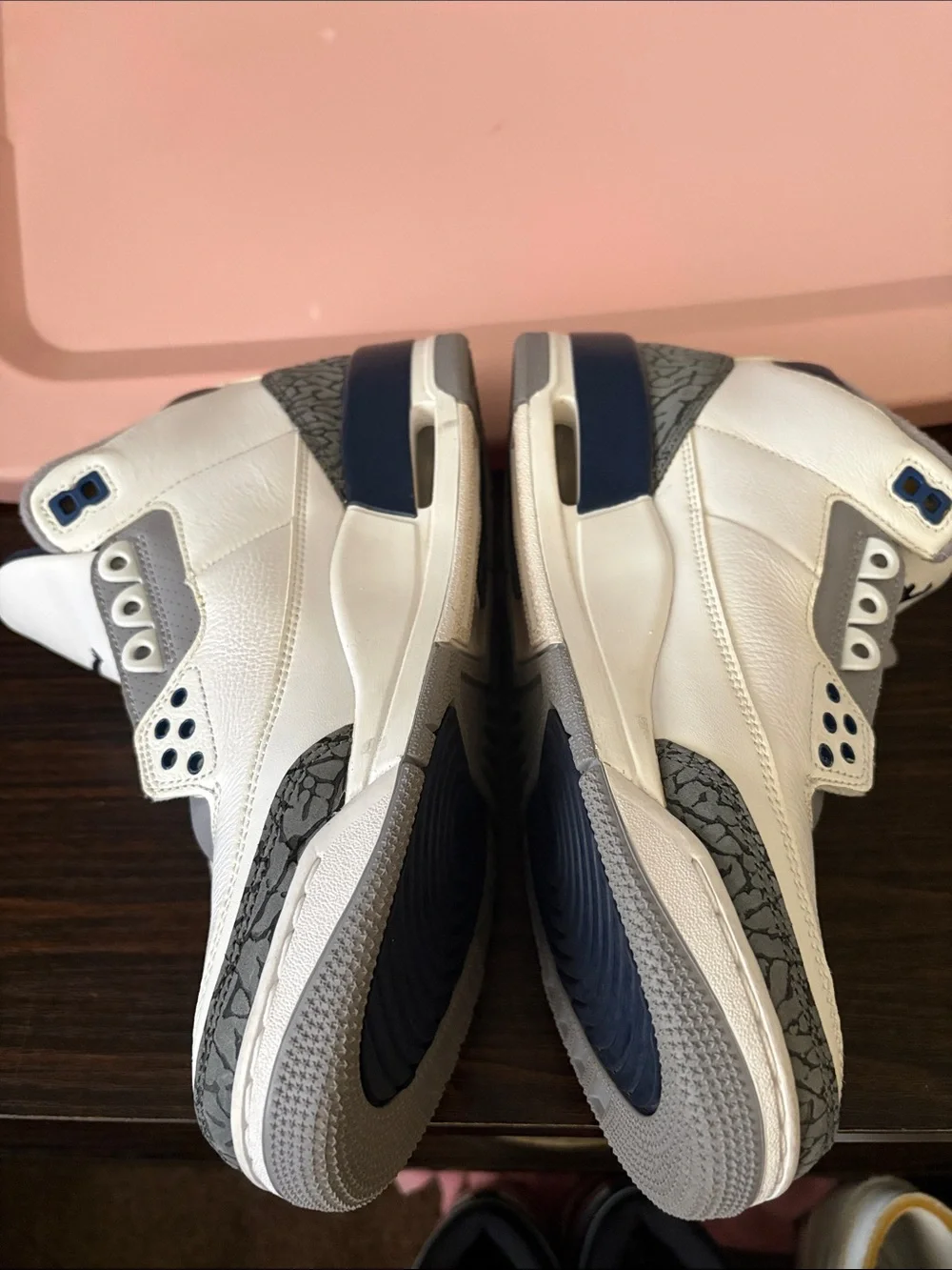 Men’s Nike Air Jordan Retro 3 White/Gray Basketball Shoes no laces preloved